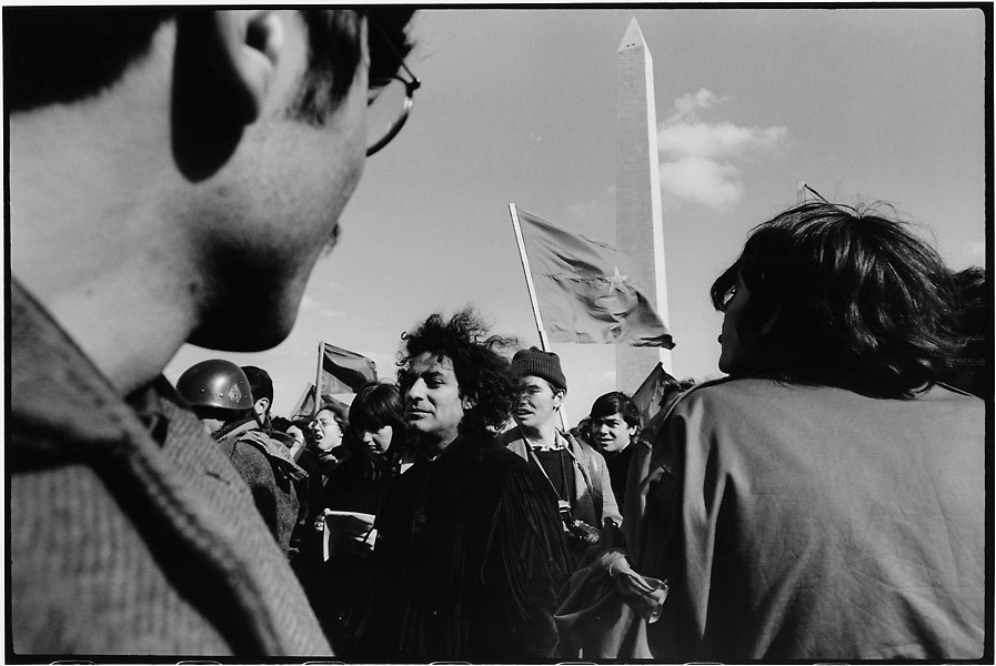 Abbie Hoffman & Weathermen, Moratorium Wash.D.C. 1969 : OLD GLORY-Patriotism & Dissent 1966-2008 : LINN SAGE | Photography Editorial and Fine Art, New York, N.Y., Maine